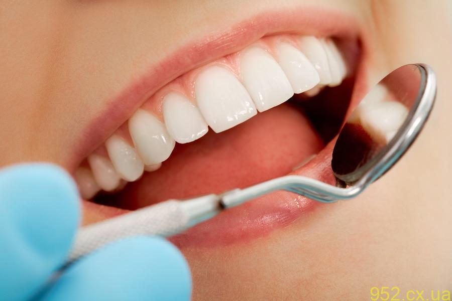 Регулярне відвідування стоматолога: в чому основні плюси?