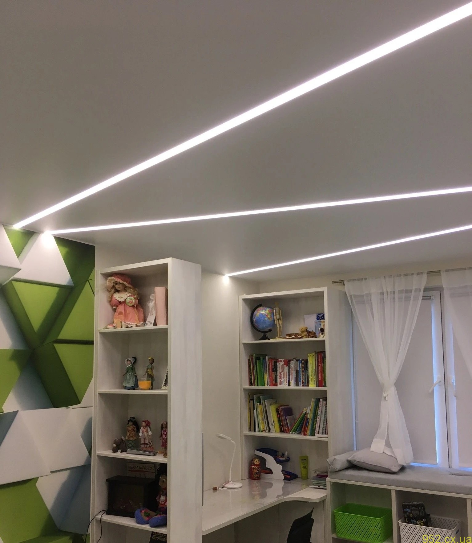 Натяжные потолки в Запорожье от DesignGroup: стиль и надежность для вашего интерьера